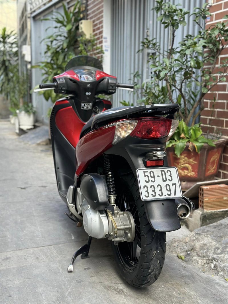 SH 125cc Việt Kiều Ý ngoài 100tr xíu