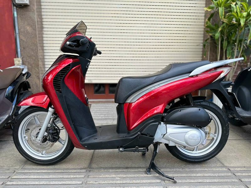 SH 150i Đăng kí lần đầu 2011 Số máy 5009